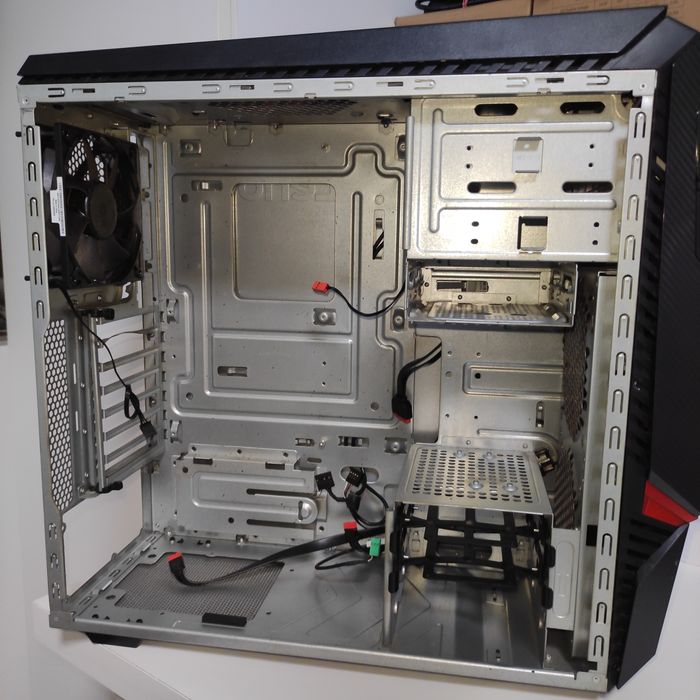 Carcasă Middle Tower Lenovo Y700