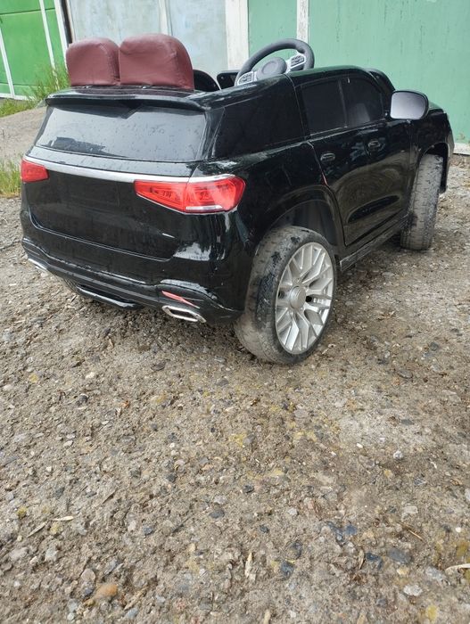 Детская машинка BMW X8