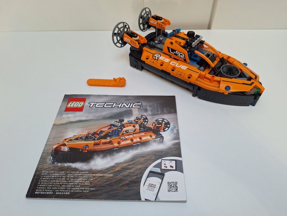 Lego Technic 42120 - Rescue Hovercraft - Complet