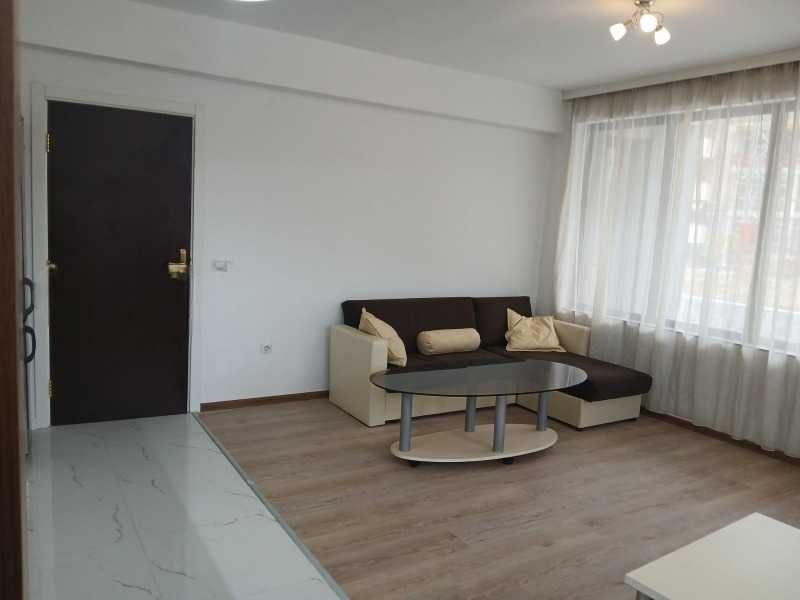 Дава се под наем Двустаен апартамент в София, Оборище - 96 кв.м за 977 € - Снимка #1