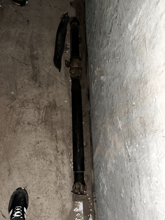 Кардан на марк/чайзер/креста. 100кузов, 2.5.