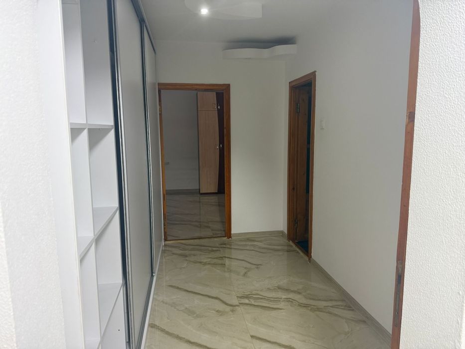 Inchiriez apartament cu o camera