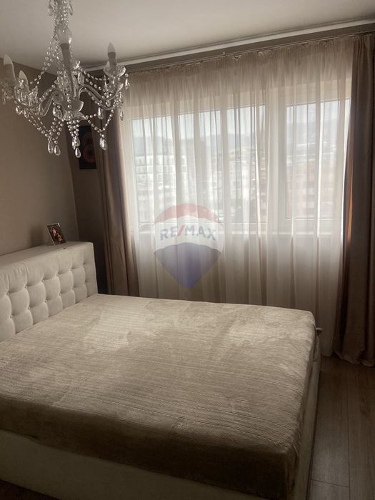 Продава се Тристаен апартамент в Варна, Левски - 90 кв.м за 2778 €/кв.м - Снимка #5