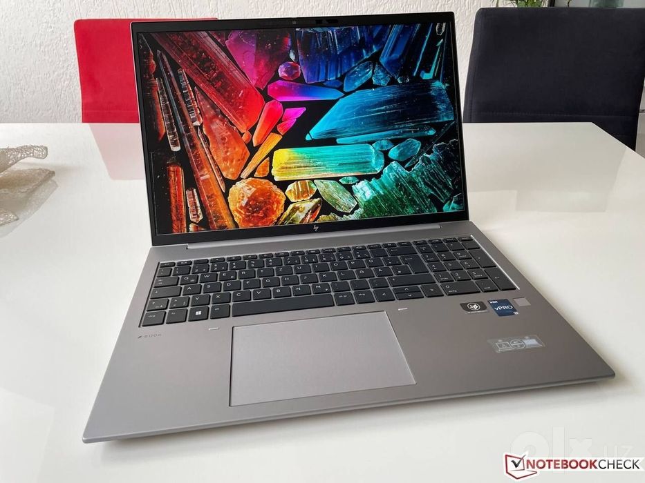 Noutbuk qulay narx  HP ZBook Firefly 16 — Core i7-1240P | DDR5 | 256GB