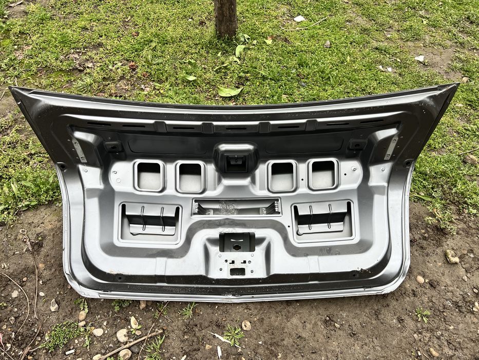 Кузовные детали на машину кобальт