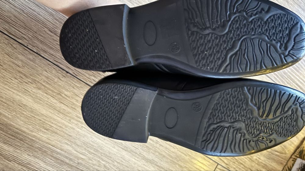 Детски официални обувки 39