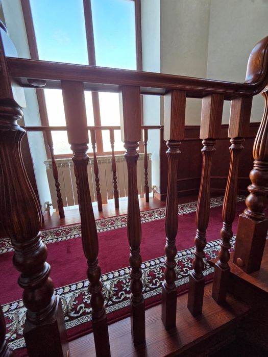 Лестничный марш, межкомнатные двери