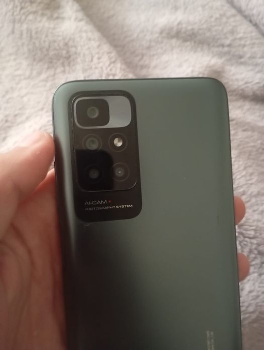 Продам телефон redmi 10