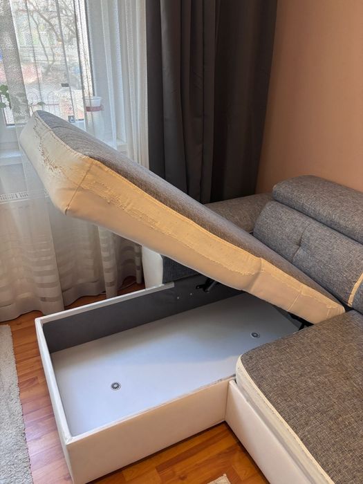 Canapea extensibila cu lada Mobexpert