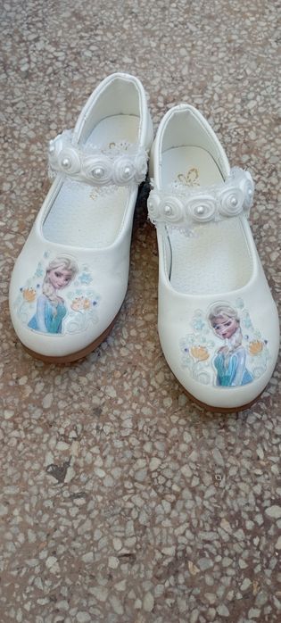 Детски обувки по 15лв