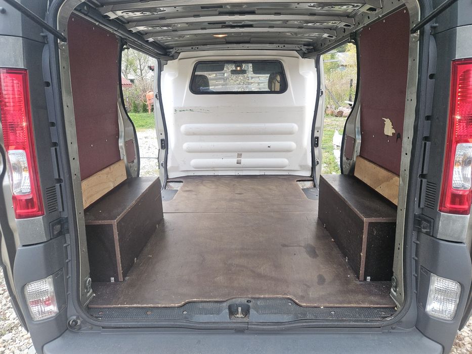 Vând Renault Trafic 2.0