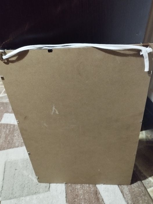 Vând oglinda deosebita.