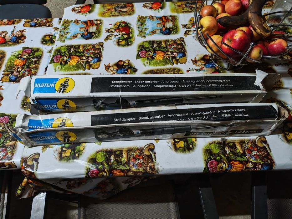 Amortizoare spate noi jeep cherokee