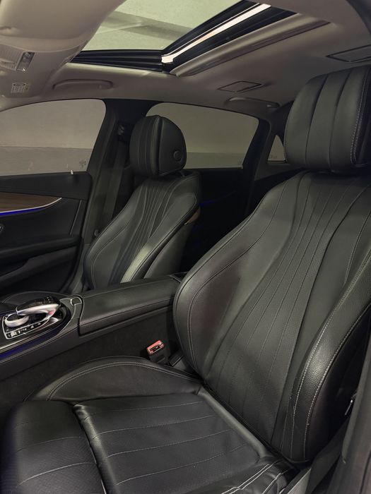 Mercedes Benz W213 E300L Long .