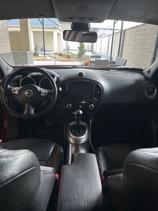 Nissan Juke 2012 года