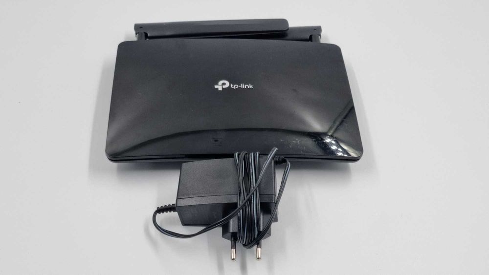 Router WIFI TP-LINK [Amanet Club Caro]