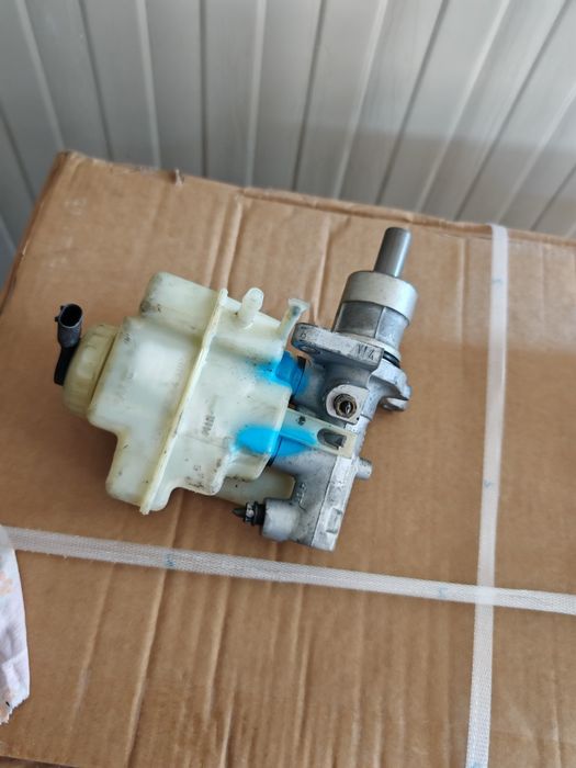 Бмв е39 алтернатор, спирачни апарати, спирачна помпа