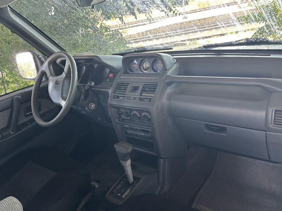 Mitsubishi Pajero 3000