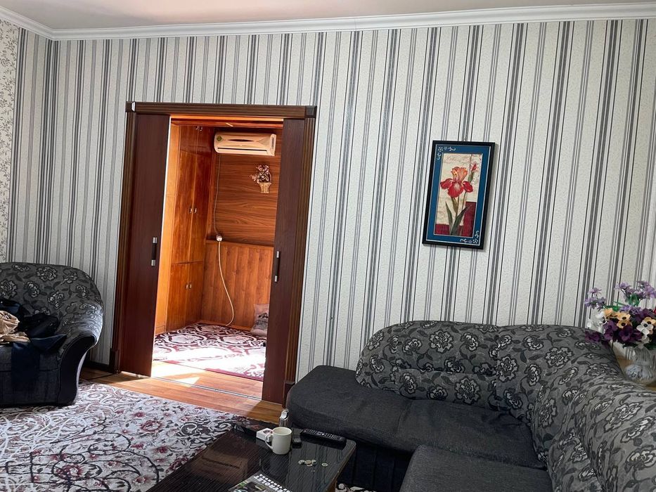 Sergeli Yarmarkada 2 xonali uy sherikchilikka