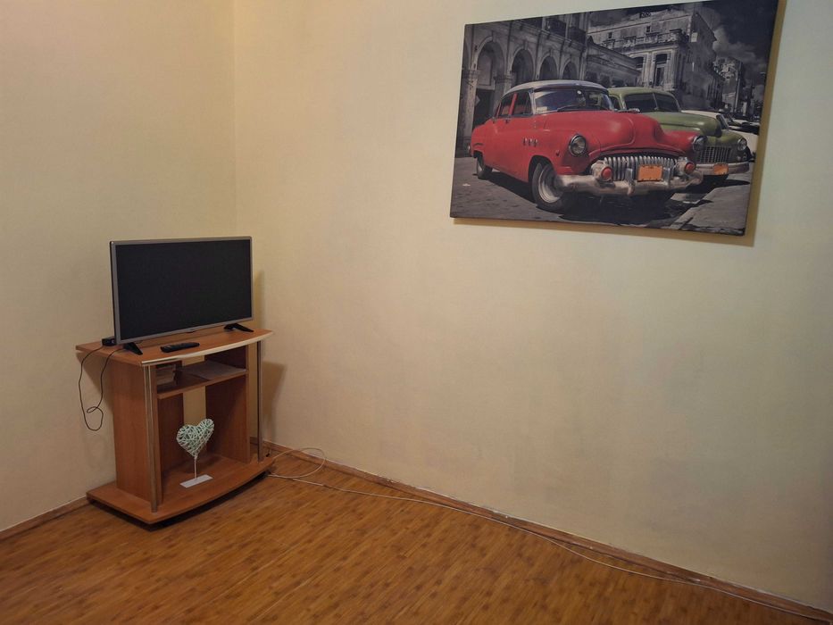 Închiriez apartament