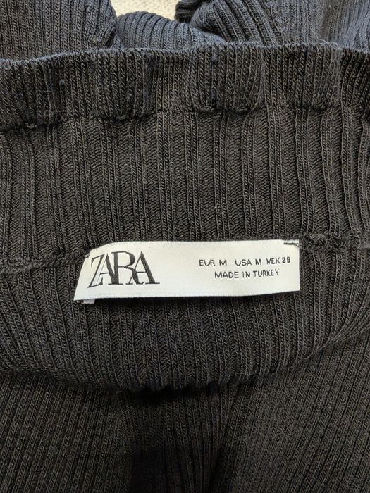 Helancă Zara neagră, tricot striat cu fundă catifea