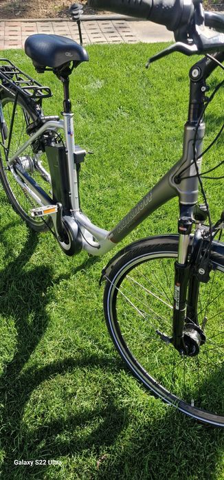 Biciclete electrice diferite modele .