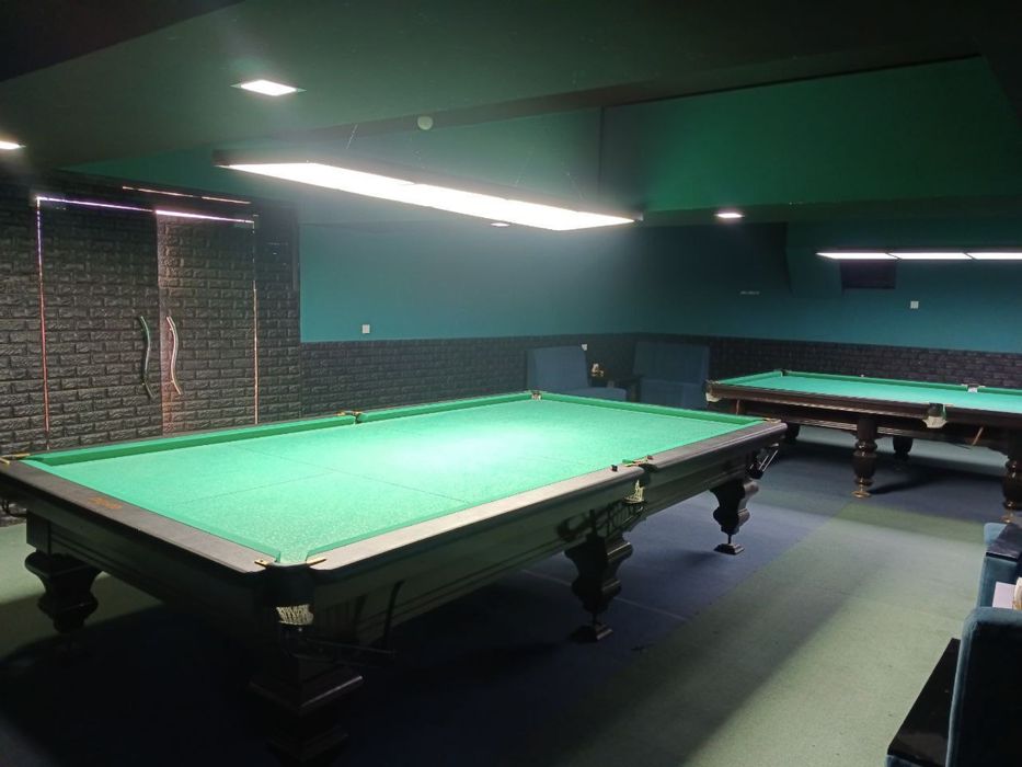 Бильярдный  клуб срочно Сотилади