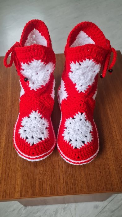 Дамски домашни ботушки