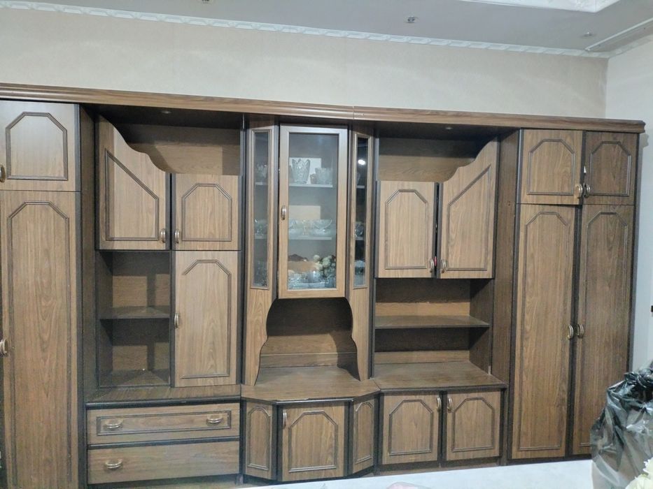 Стенный гарнитур