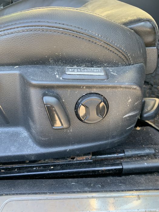 interior complet piele si alcantara volkswagen passat b8 1.4 benzina 2