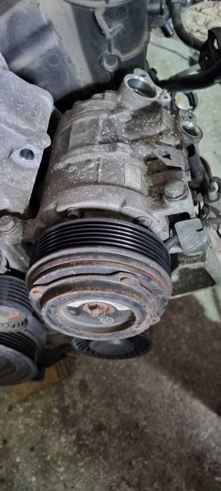 Compresor clima ac cu ambreaj BMW cod 6987862 N47D20C N47D20A