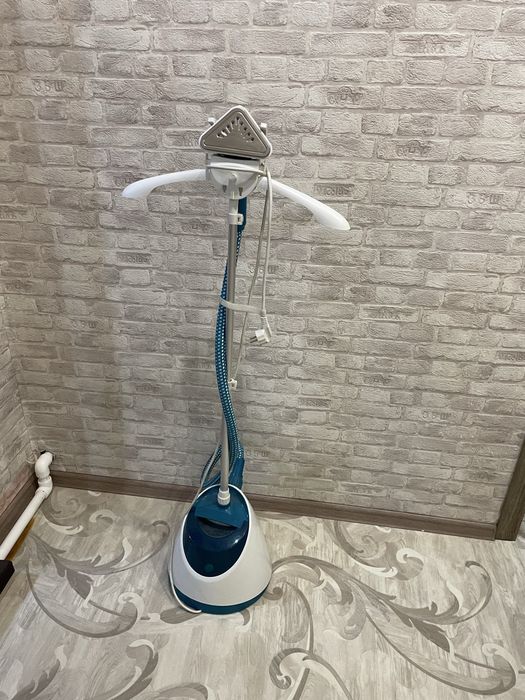 Отпариватель для одежды Tefal