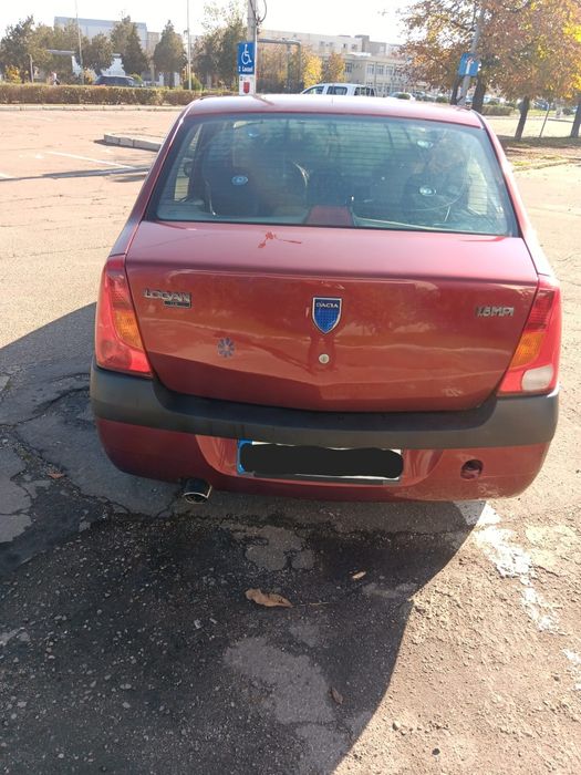 Dacia Logan = 1,6 = aer condiționat =