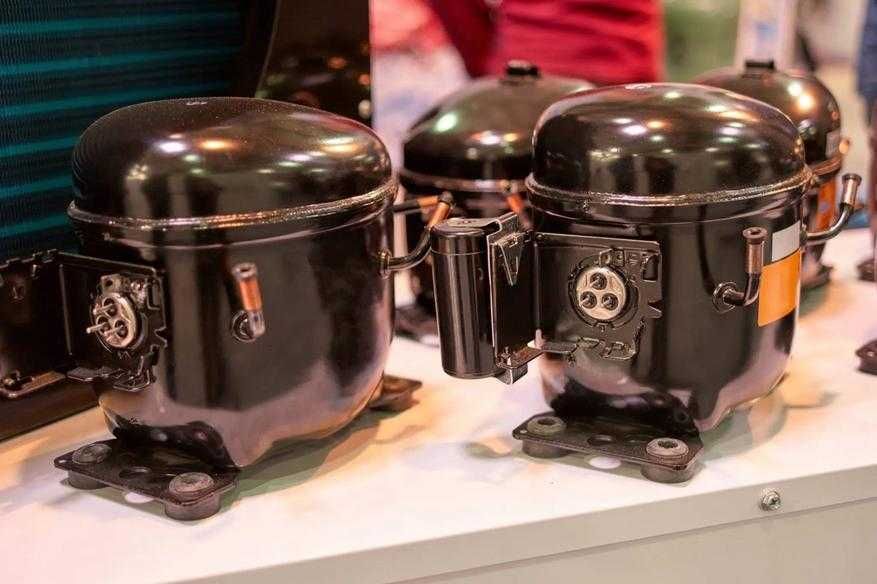 Компрессоры моторы на холодильники HUAYI и SIKELAN со склада Доставка