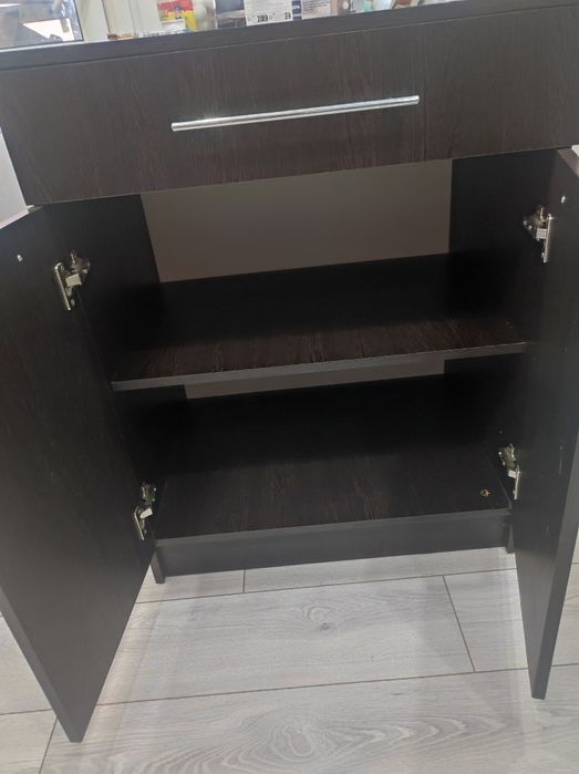 Продам комод цвет венге