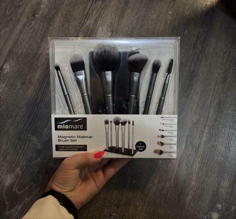 Комплект четки за грим Miomare