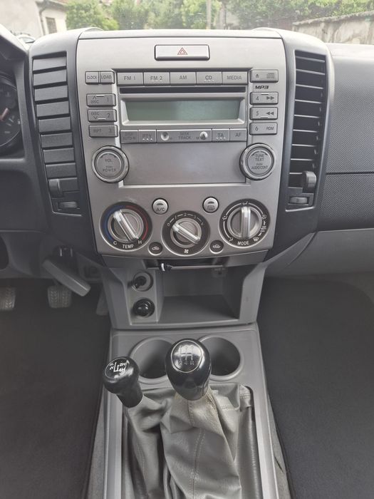 Ford Ranger Double Cab Aer Conditionat 2011