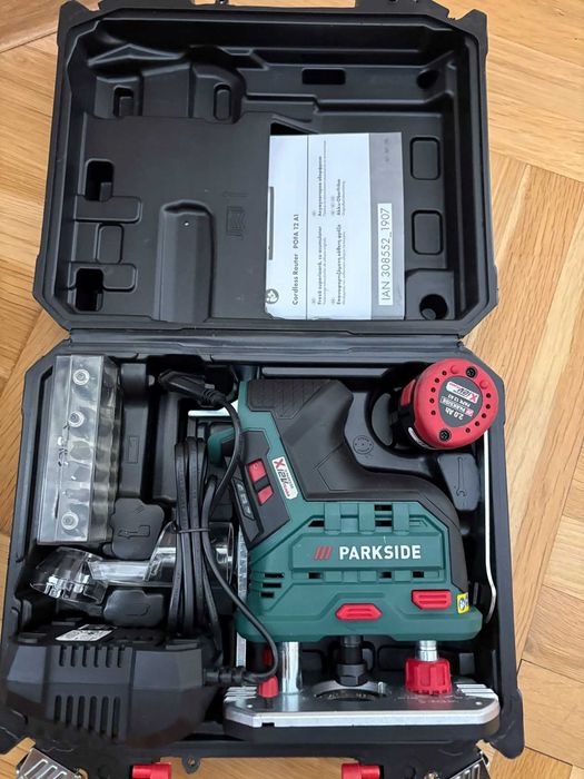 Parkside Акумулаторна оберфреза POFA 12 A1