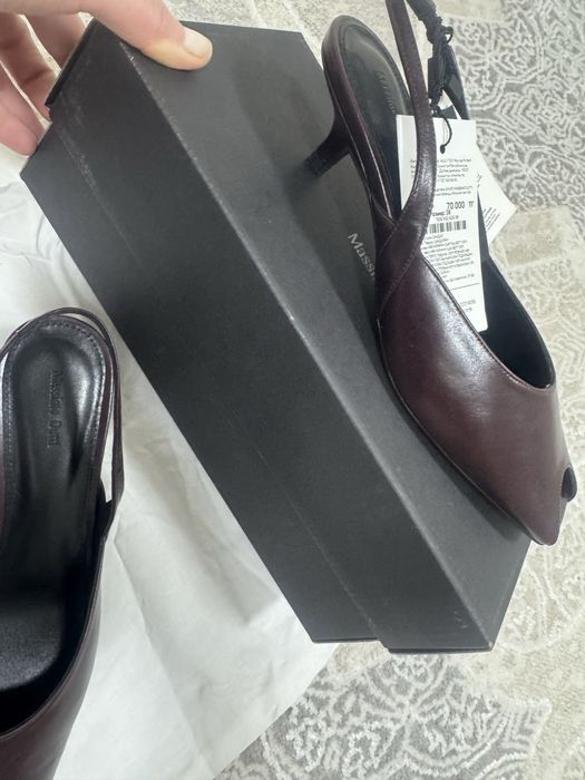 Продам новые туфли Massimo Dutti