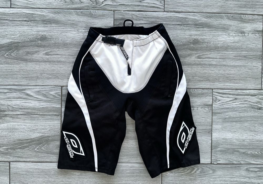 Pantaloni scurti biker