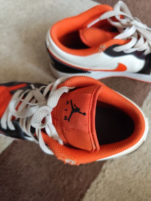 Air Jordan 1 Low Team Orange