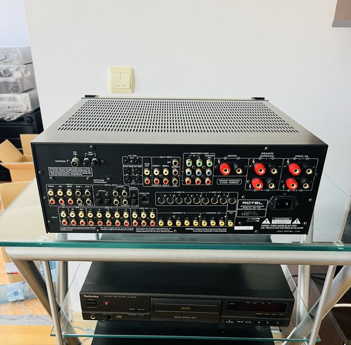 Receiver 7.1 Rotel RSX 1055