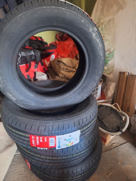 Продам летнюю резину