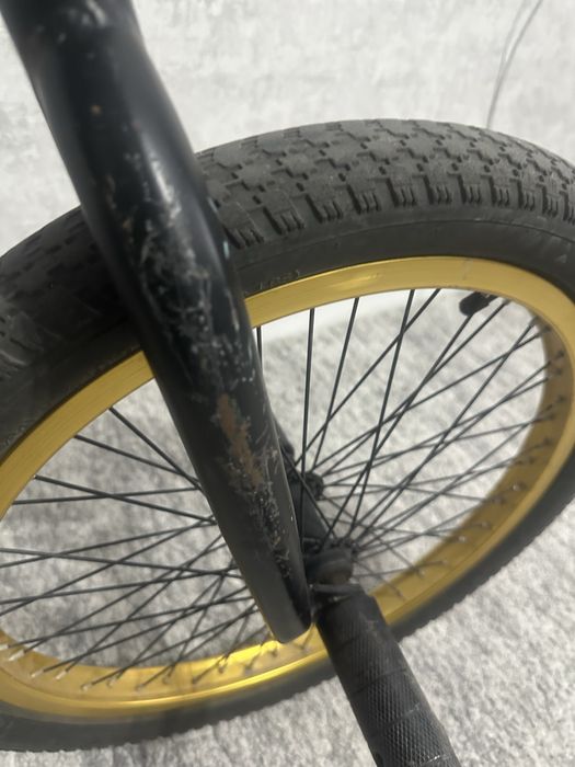 Велосипед трюковой BMX