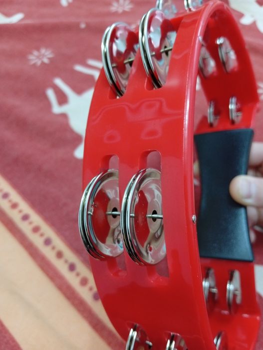 Vând tamburină Millenium