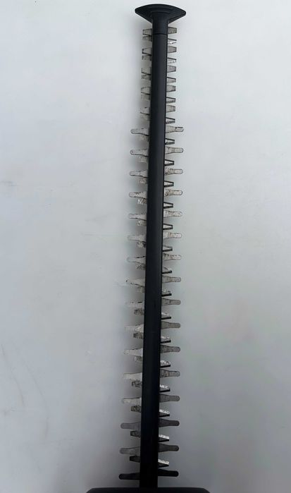 Bosch Universal HedgeCut 18V-55 - Безчетков храсторез 18V като нов!