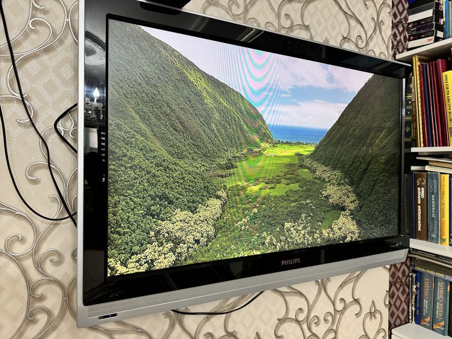 Продается телевизор Philips!