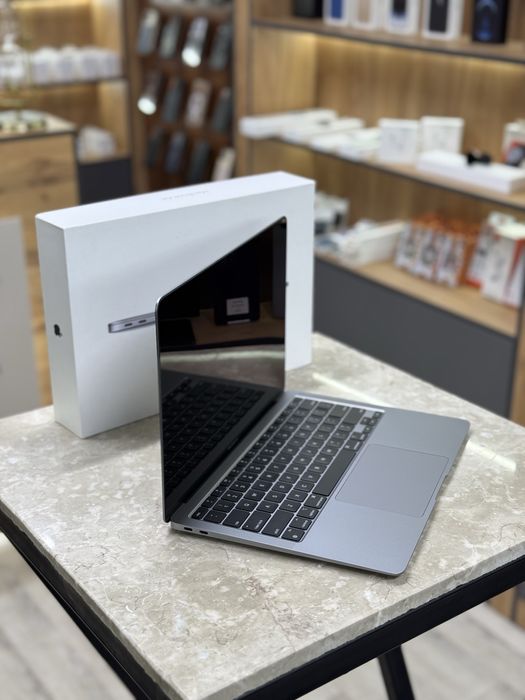 MacBook Air M1,2020 / PhoneLab