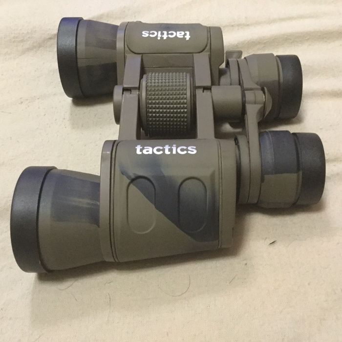 Бинокль TACTICS  Прекрасный бинокль