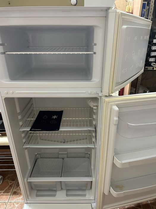 Холодильник Индезит